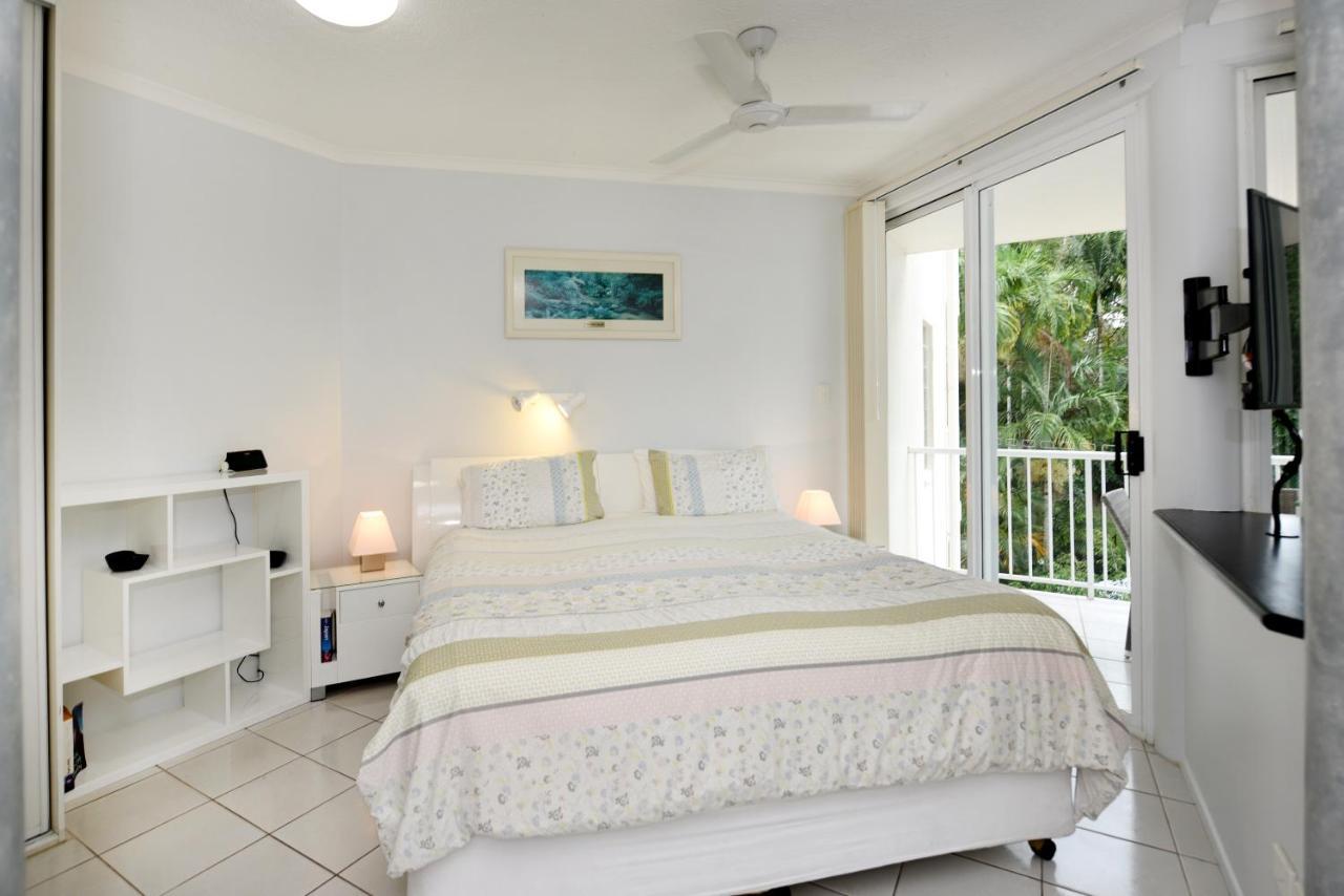 יורקיס נוב Golden Sands Beachfront Resort מראה חיצוני תמונה