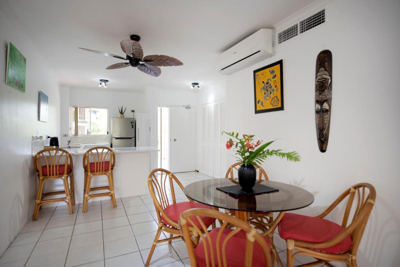 יורקיס נוב Golden Sands Beachfront Resort מראה חיצוני תמונה