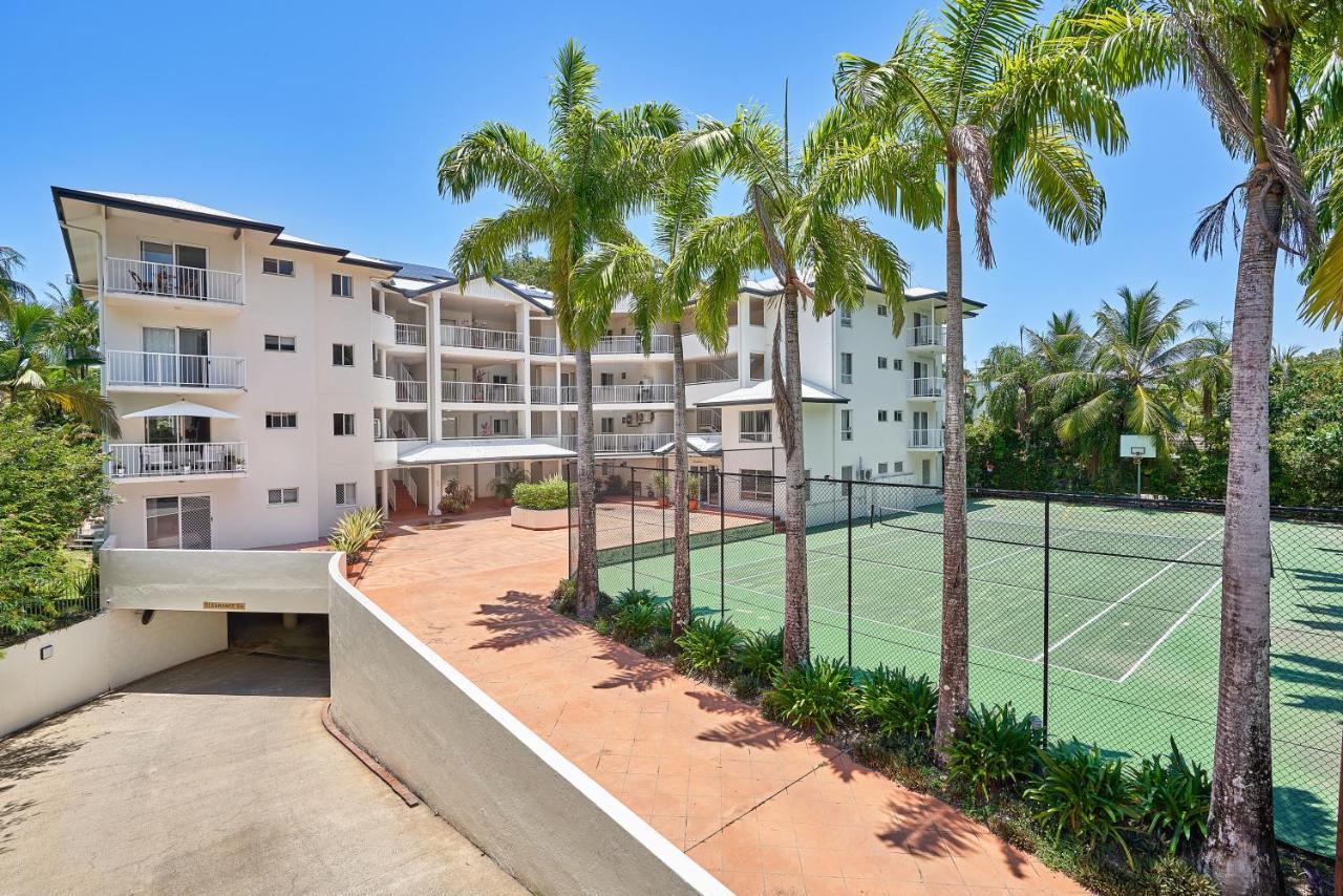 יורקיס נוב Golden Sands Beachfront Resort מראה חיצוני תמונה
