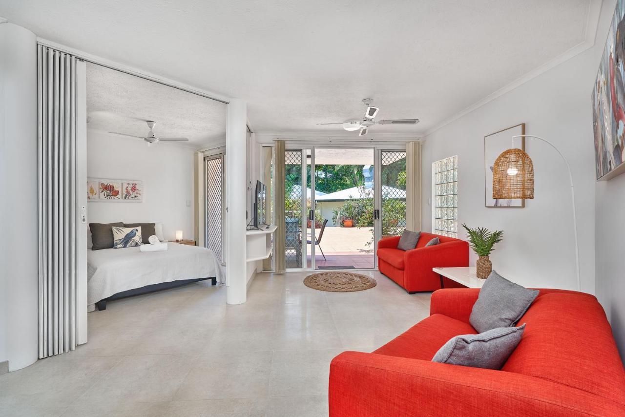 יורקיס נוב Golden Sands Beachfront Resort מראה חיצוני תמונה