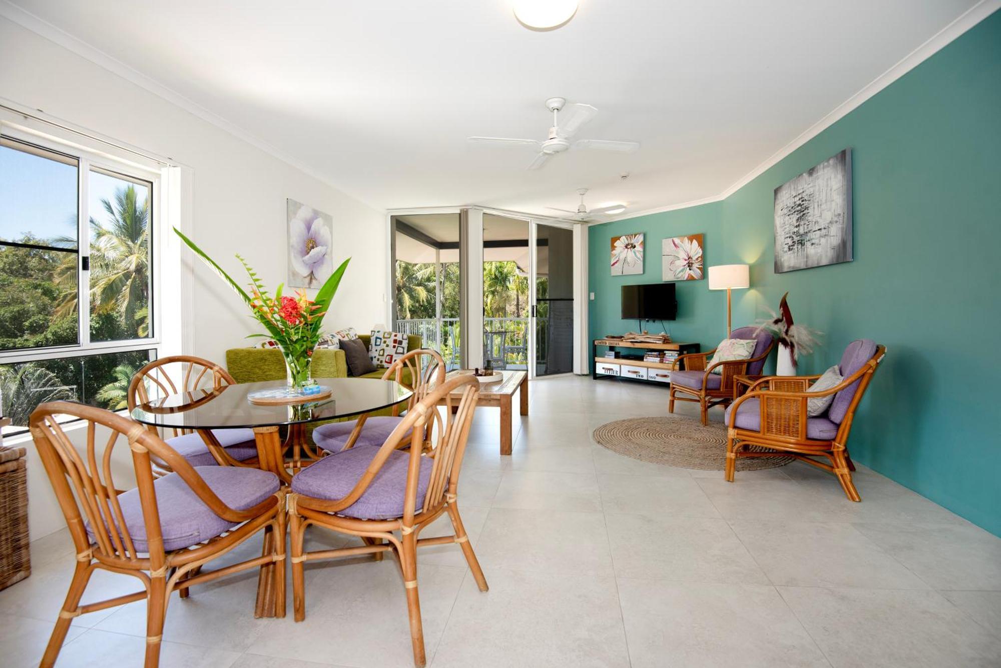 יורקיס נוב Golden Sands Beachfront Resort מראה חיצוני תמונה